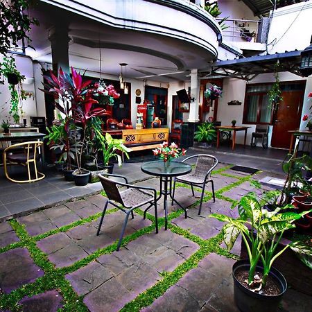 Fora Guest House Taman Lingkar Bandung Exterior foto