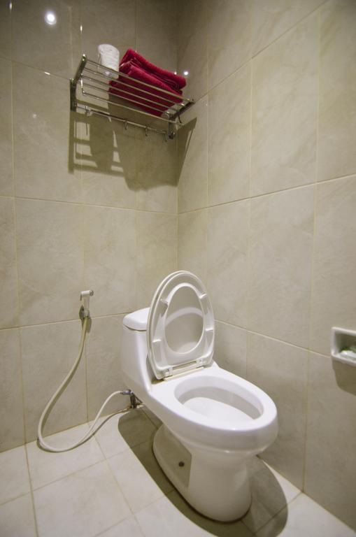 Fora Guest House Taman Lingkar Bandung Exterior foto
